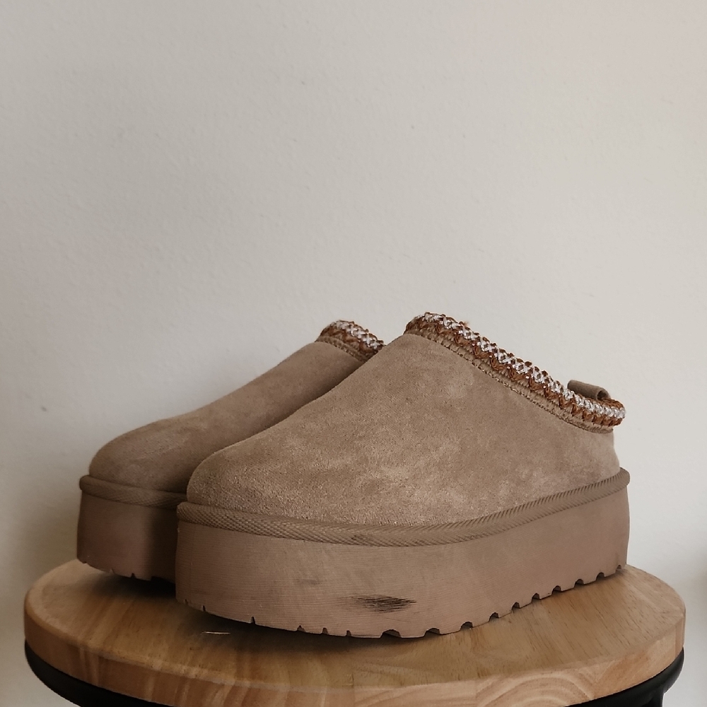 Mudd Tan Platform Mules with Woven Trim